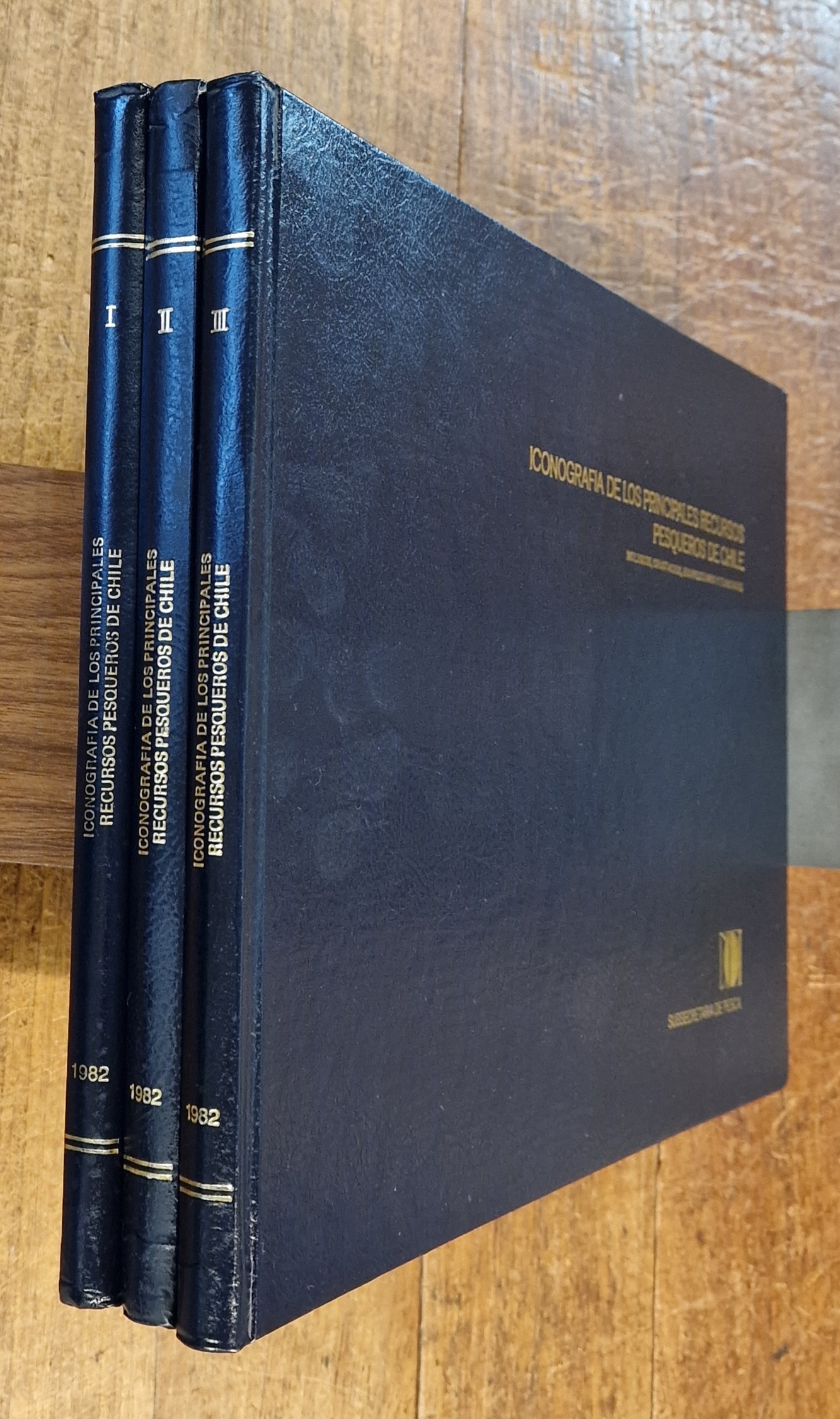 Iconografia De Los Principales Recursos Pesqueros De Chile; 3 Volumes